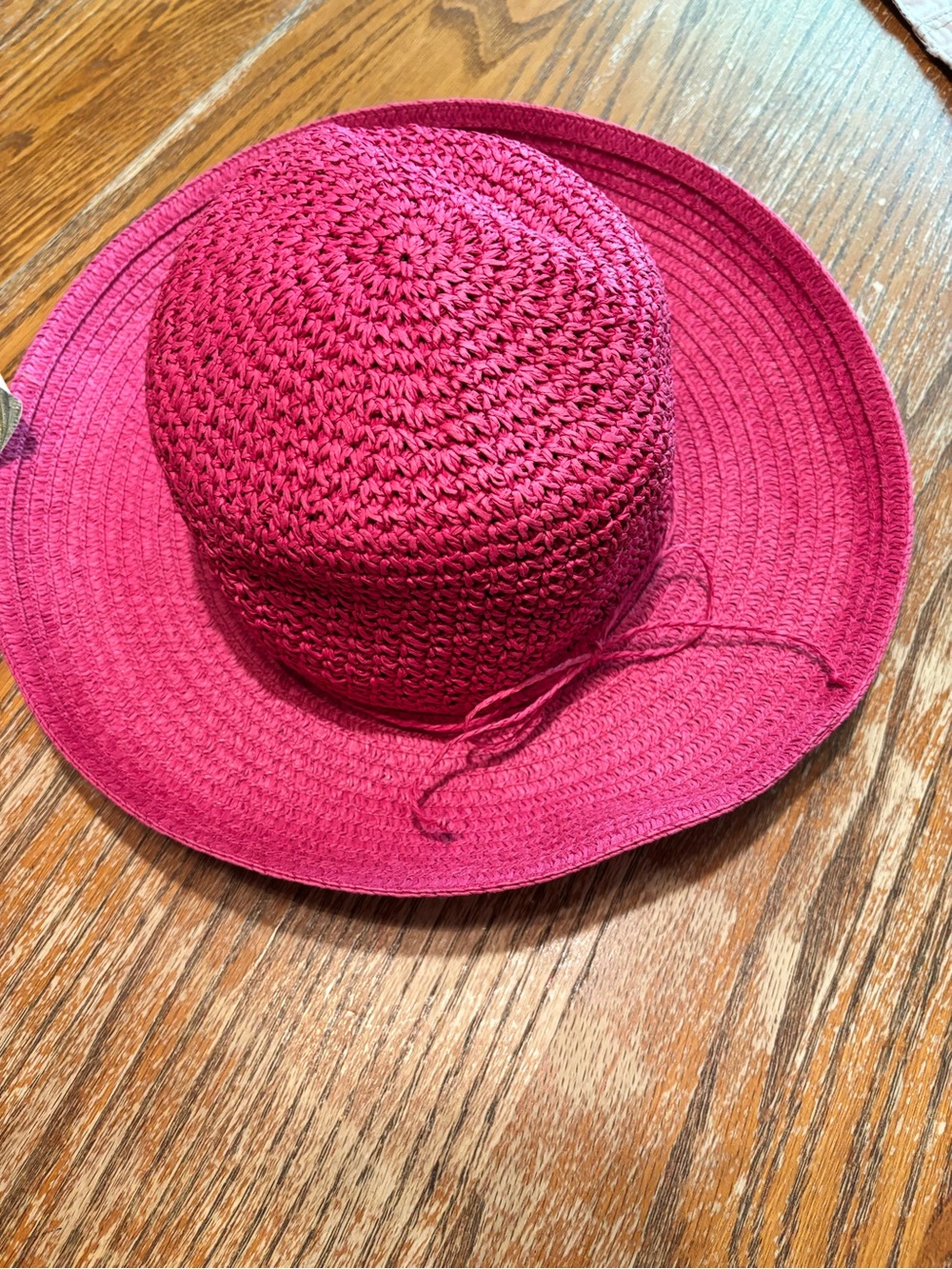 Capelli of New York Fuchsia Woven Sun Hat—NEW with tags